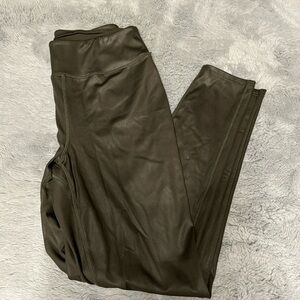 THREAD SUPPLY PLEATHER LEGGINGS